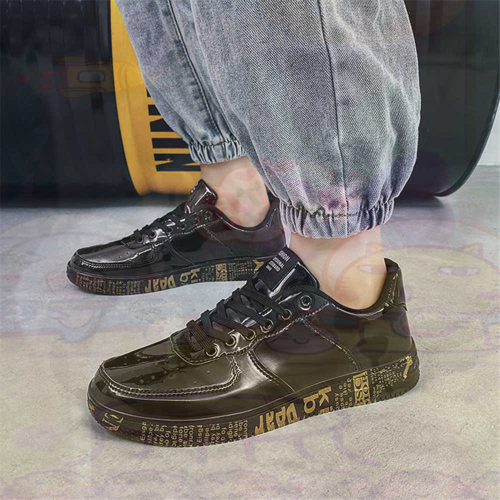 Round Foot Size 45 Sneakers Wh - đánh giá và giá Streetwear Brand Famous
